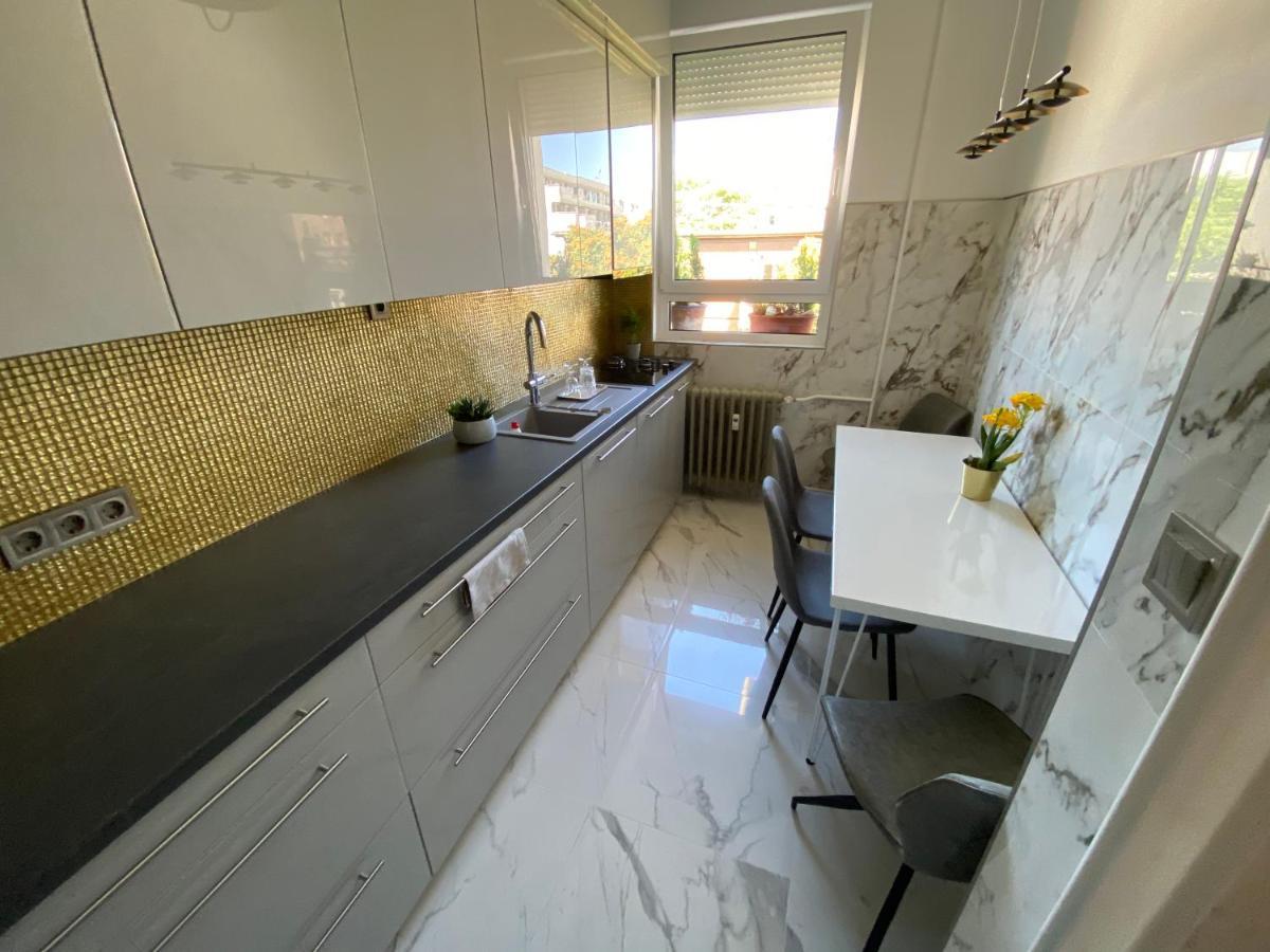 Lonyay Street Apartment บูดาเปสต์ ภายนอก รูปภาพ